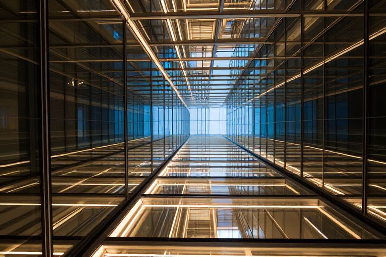 Strukturelle Interpretationspfade im Wirtschaftssystem